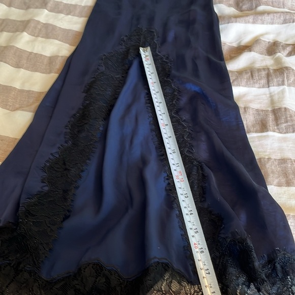 Wilfred Only Lace
Slip Dress - Picture 15 of 15